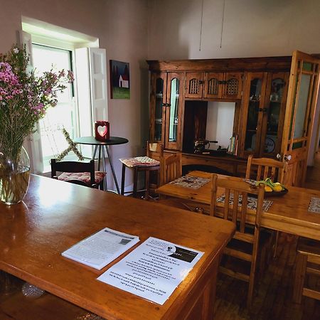 Апартаменты Rosenhof Manor House - Since 1847 Клануильям Экстерьер фото